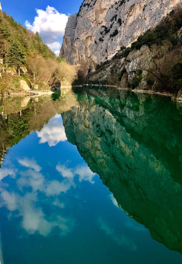 Hotel La Ginestra Acqualagna Exteriér fotografie