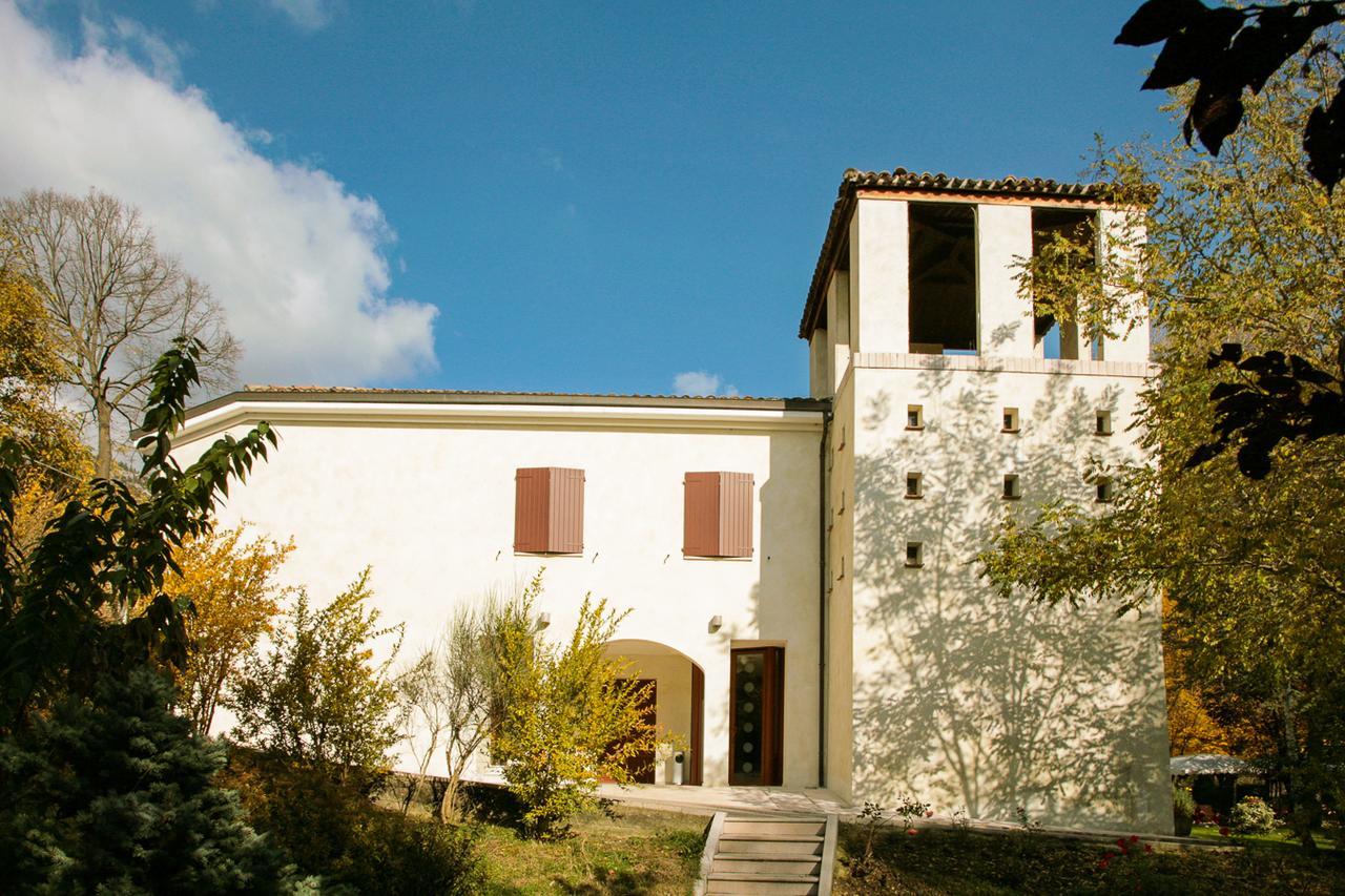 Hotel La Ginestra Acqualagna Exteriér fotografie